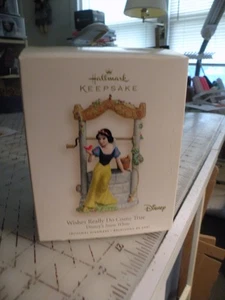 PUNZE WÜNSCHE WERDEN WIRKLICH WAHR SCHNEEWITTCHEN DISNEY ORNAMENT IN BOX - Bild 1 von 6