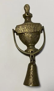 Vintage Doorknocker Door Knocker Brass Etched Floral with Bell - Picture 1 of 7