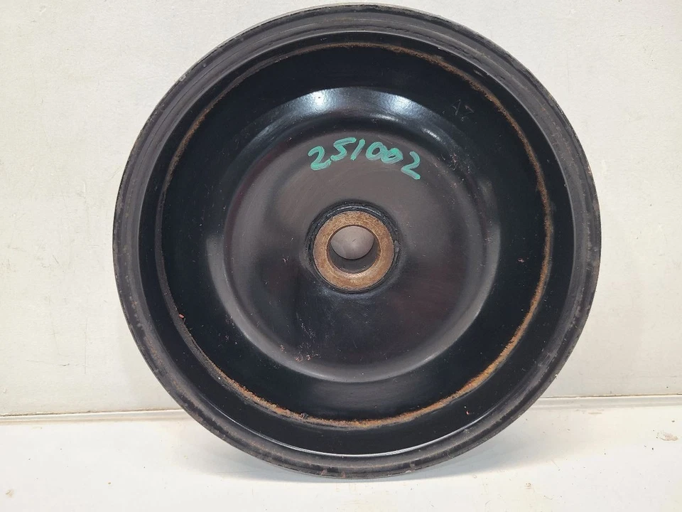 Chevrolet Tahoe 1997 (5,7 L/AT) polea de bomba de dirección asistida solo PN: 10085755 Foto 1 de 4