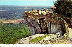Lover's Leap Beautiful Rock City Lookout Mountain Chattanooga Tennesee Postcard - Bild 1 von 2