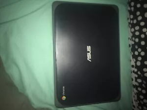 chromebook - Picture 1 of 3
