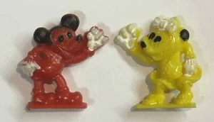 Dijes de máquina expendedora de plástico vintage de Mickey y Minnie Mouse de Disney  - Imagen 1 de 1