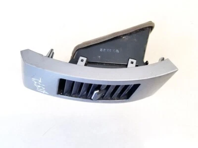 Mitsubishi Outlander 2008 Dash Vent (Air Vent Grille) left used, G #1058624-48 - Imagem 1 de 4