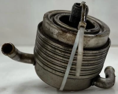 Subaru Impreza WRX 2002-2005 2,0 L enfriador de aceite de motor OEM 21311AA051 Foto 1 de 3