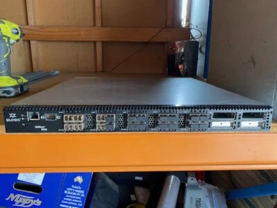 Qlogic SANBox 5802 8G Fibre Switch - With 20 SFP+ Modules NO RAILS - Image 1 of 4