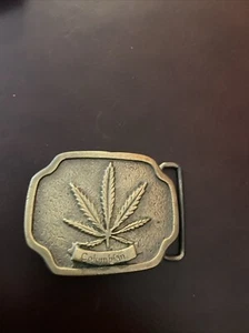 Fibbia cintura fumatore BTS 1978 ottone marijuana erba foglia hippie biker stoner - Foto 1 di 2