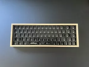 NovelKeys NK65 Entry Edition Cartridge Gold Mechanical Keyboard Kit - Picture 1 of 8