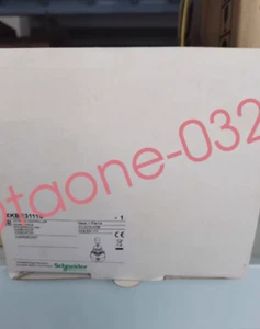 1PCS NEW XKBE31110 Joystick switch Fast Shipping Via Fedex/DHL - Afbeelding 1 van 1