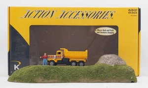 K-Line K42414 O Gauge Dump Truck Construction Scene LN/Box - Picture 1 of 3
