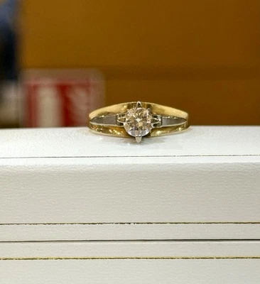 Solitaire diamant ancien en or bicolore 18 carats - Photo 1/4