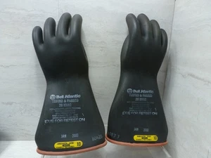 Class 2 Type 1 Linemans Gloves 20 KVAC Rated Size 10 High Voltage - Picture 1 of 3