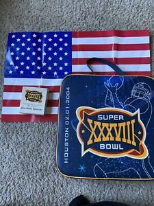 Super Bowl XXXVIII (38) Seat Cushion Radio And Card Patriots Tom Brady NFL