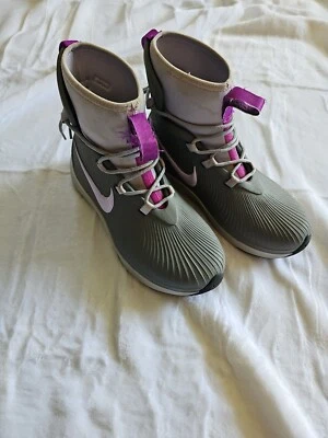 Zapato Nike Binzie Boot (GS) EE. UU. Talla 4Y (BQ5380 003) Gris/Violeta GWSB Foto 1 de 4