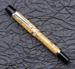 Montegrappa Nazionale Flex Fountain Pen, Piston Filler, 14Kt Gold EF Flex Nib