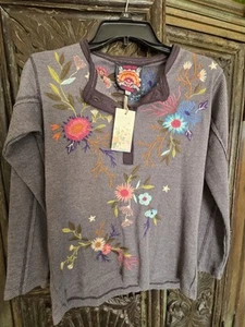 Johnny Was Ulla Raw Seam Henley Size PXS Gray Floral Embroidered Thermal Top - Picture 1 of 17