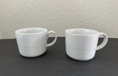 Juego de 2 tazas de café blancas con caja y barril AARON PROBYN Foto 1 de 4