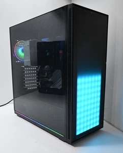 Clerance PC i7-8700K 16GB DDR4 512GB SSD + 1TB HDD 750W PSU Prime Z370 Nuevo Estuche - Imagen 1 de 17