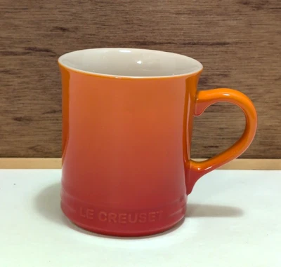 Taza de café de gres naranja llama Le Creuset 14 oz ombre Foto 1 de 4