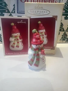 A Happy Little Muñeco de Nieve Árbol de Navidad Sello Recuerdo Adorno Nuevo En Caja - Imagen 1 de 16