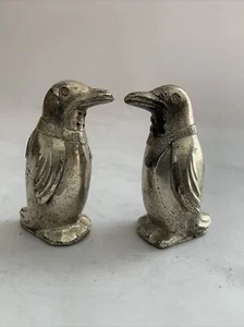 Vintage Metal Penguin Salt And Pepper Shakers. - Picture 1 of 8