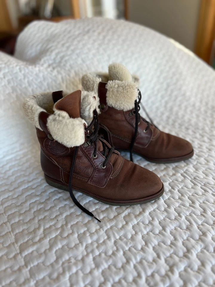 Botas Eddie Bauer de piel de oveja forradas con cordones marrón para mujer talla 40” Foto 1 de 4