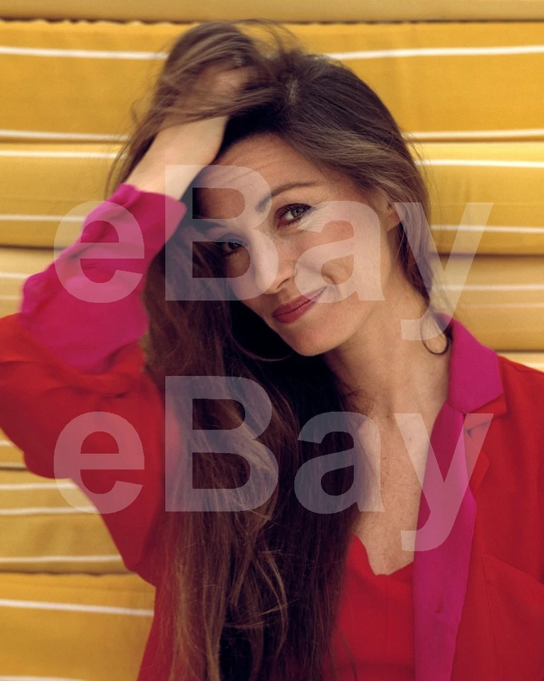 Jane Seymour 16x12 Photo - Image 1 of 1