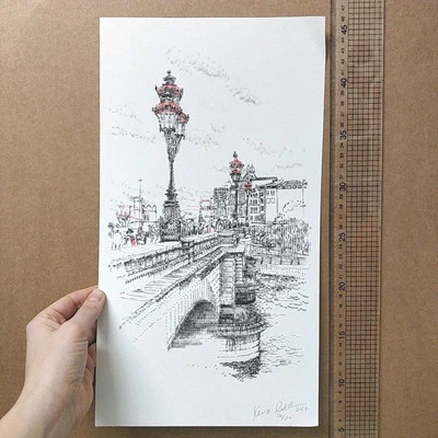 Máquina de escribir Keira Rathbone estudio de arte venta edición limitada impresión Putney Bridge  Foto 1 de 4