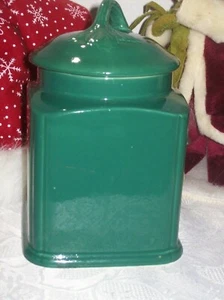 VINTAGE GREEN CERAMIC CANISTER MADE IN JAPAN - Picture 1 of 3