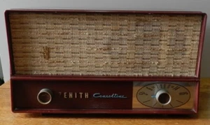 1960? Vintage Zenith Consoltone AM radio Model XD50R-5D12 in working condition - Picture 1 of 9