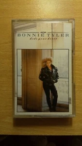 Bonnie Tyler, Hide Your Heart rare Cassette Tape album (CBS, 1988) - Picture 1 of 3