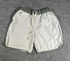 Vuori Banks Shorts Men’s Large Green Pockets Drawstring Active Gym Workout 7” - Picture 1 of 8