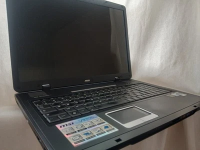 MSI VR705 (MS-171F) Notebook, Intel DC, 3 GB RAM, 17.3“ Windows Vista  GeForce - Bild 1 von 4