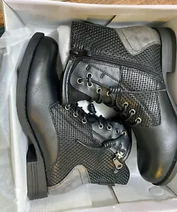 Women's Motorcycle Biker Combat Boots Size 8 Black Low Block Heel NEW - Picture 1 of 10