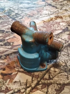 Thermostat Housing 909255 Omc - Image 1 of 4