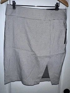 NEW WT Apt. 9 White / Black Pencil Skirt Women’s 12 Small Geometric Pattern - Picture 1 of 7