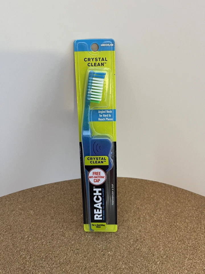 Reach Crystal Clean Medium Bristles Toothbrush - 3 Pack
