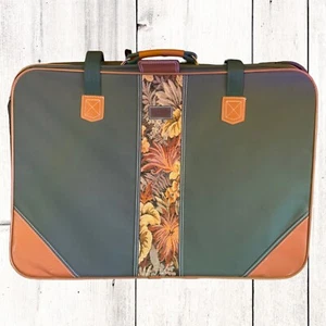 Green Vintage constellion international Luggage Soft Suitcase Wheels & Handle - Picture 1 of 4