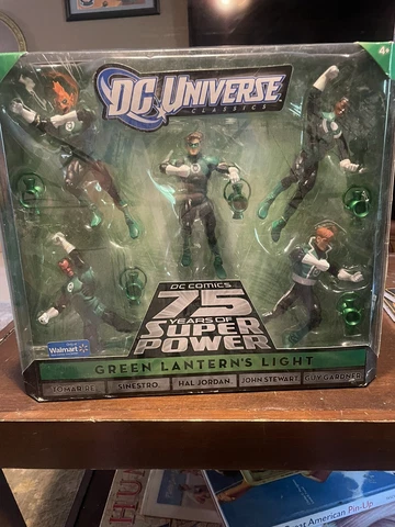 Vintage Walmart DC Universe Classics Green Lanterns Light 5 Pack 6” Cover