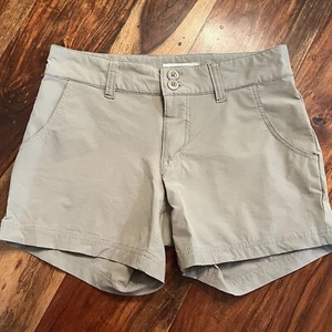 Mountain Khakis Hiking Shorts Beige Classic Cruiser Stretch Sz 2,  28-29" Small - Picture 1 of 8