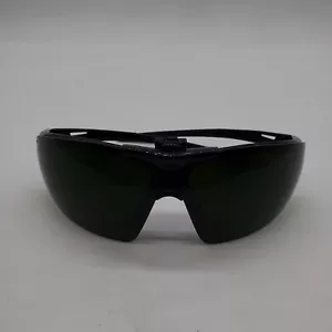 LINCOLN ELECTRIC SAFETY GLASSES - Picture 1 of 5