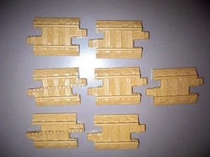 Fisher Price Geotrax - 7-4" hellbraune gerade Gleisstücke - Bild 1 von 2