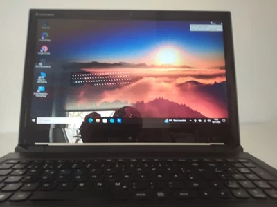 Lenovo IdeaPad Flex 15/i5-4200U/240Gb SSD/8GbRam/GeForce 740M/Touchscreen /15.6" - Bild 1 von 4