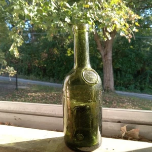 1860 PRIVY DUG ANTI PHLOGISTIQUE BRIANT PARIS SEAL EMB CRUDE MEDICINE BOTTLE - Picture 1 of 11