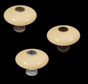 Perno de rosquilla Oxford crema porcelana múltiples acabados 32 mm - Imagen 1 de 4