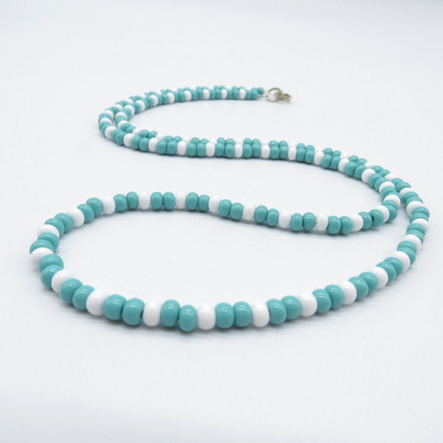 VETEMENTS Collana boho con perline bianche blu divertente tutti i giorni 27"