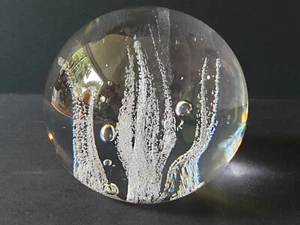 SWEDISH KOSTA pre BODA ART GLASS PAPERWEIGHT designed by VICKE LINDSTRAND - Picture 1 of 8