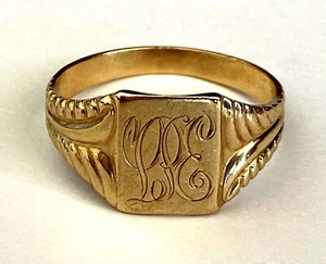 Antique FM&Co 10K Solid Yellow Gold Initial Letter Monogram Ladies Ring Size 8 - Picture 1 of 12