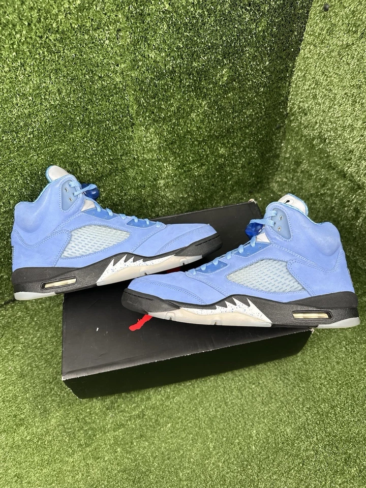 Talla 13 - Jordan 5 Retro SE Mid UNC Foto 1 de 4