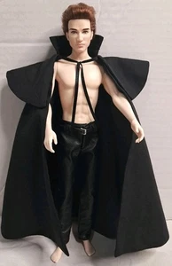 2009 Edward Cullen Vampire Twilight Saga Serie Mattel glitzernde Haut Puppe 12 Zoll - Bild 1 von 9