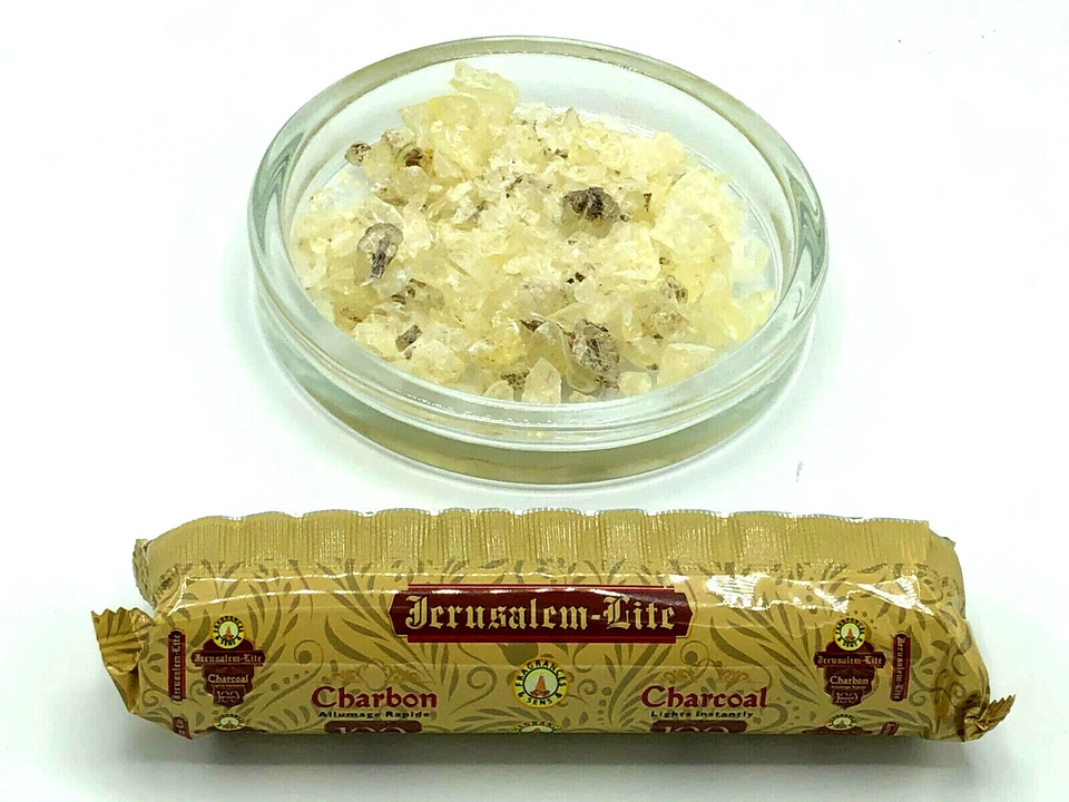 INCENSO NATURALE IN GRANI GUM DAMMAR CONF.DA 20 GR. DI PURA RESINA+10 CARBONCINI - Imagen 1 de 1